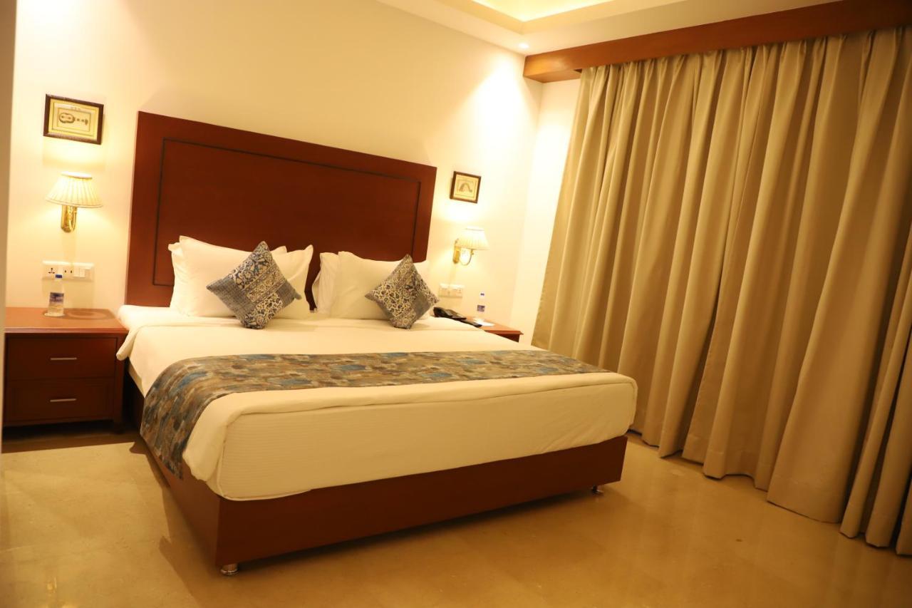 Hotel Chandela Khajurāho Exterior foto